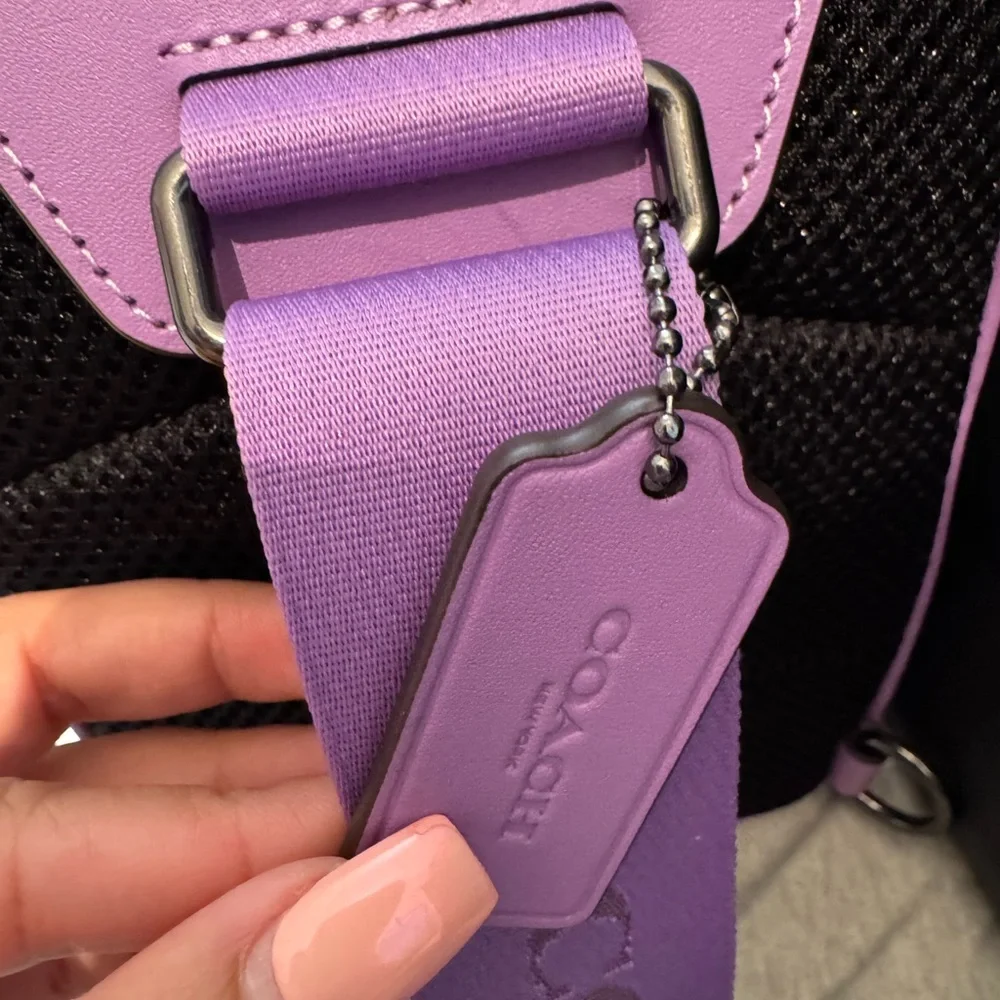 Coach lilac sling bag with gunmetal hardware - Picture 7 of 15
